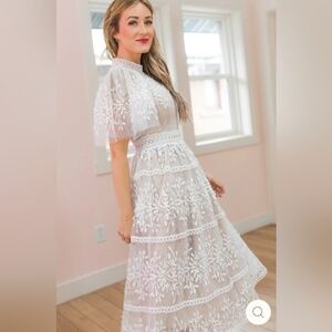 Ivy City Co White Lace Midi Dress